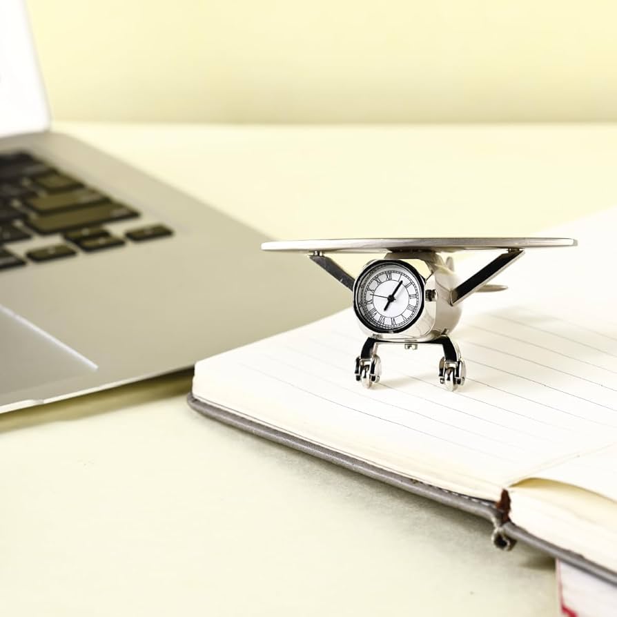 Stylish Aeroplane Clock – Perfect Personalized Corporate Gift