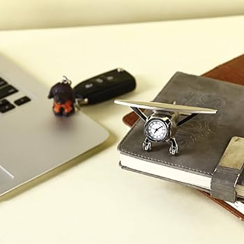 1744624094_Aeroplane_Paper_Weight_with_Clock_2
